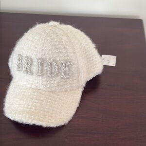 Shiraleah Cream Textured Cap